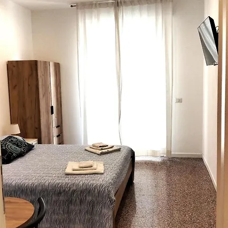 White Boar Apartment *