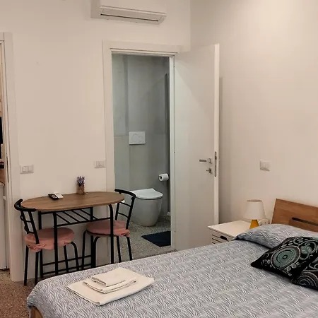 Apartment White Boar
